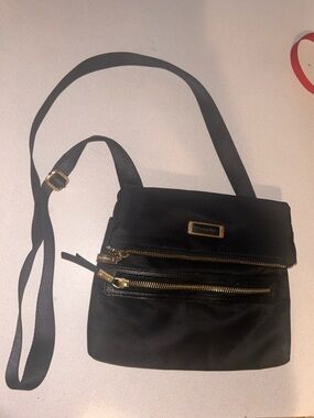 Baggallini Black Crossbody Bag with Gold Hardware